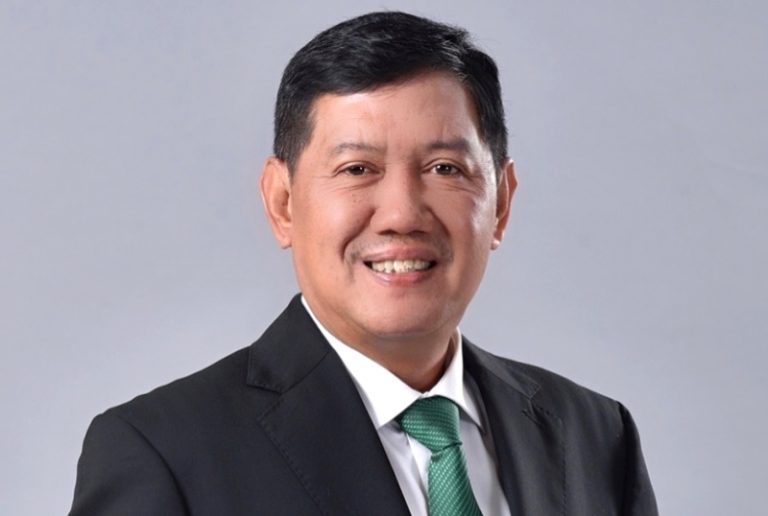 Dirut Pegadaian Kuswiyoto Terpilih Sebagai CEO Terbaik Pembiayaan 2021