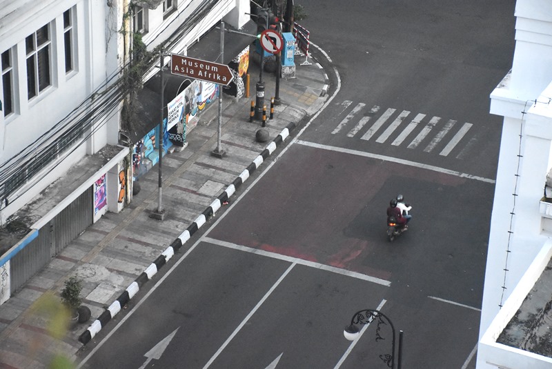 Jalanan Kota Bandung Kehilangan Tamu, Menunggu Asa, Entah Sampai Kapan