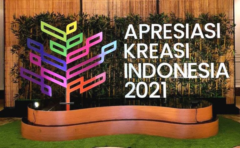 Event Mulai Bisa Digelar, Menparekraf Kunjungi Pameran AKI 2021