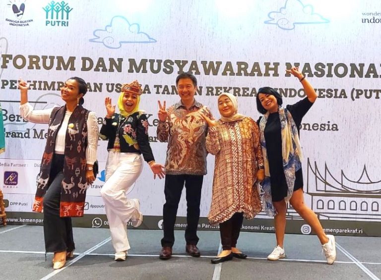 DPD PUTRI Meyakini Hans Manansang Bisa Membawa Perubahan Baru