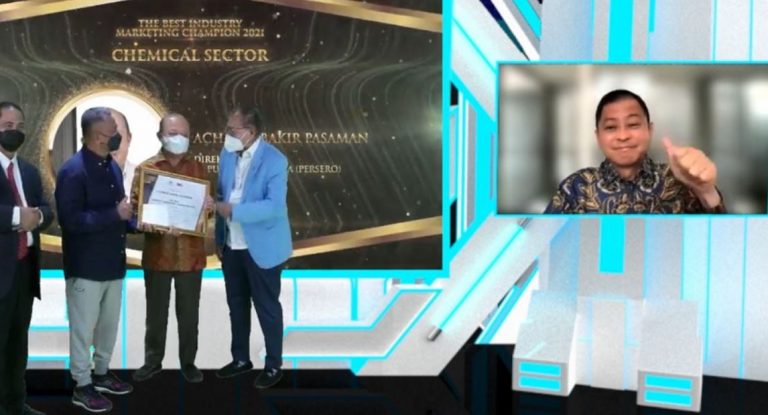 Pupuk Indonesia Raih ‘The Best Industry Marketing’ Marketeers of The Year 2021