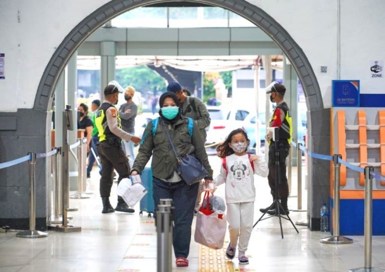 Lebih 23 Juta Penumpang Diangkut PT KAI Selama 2021
