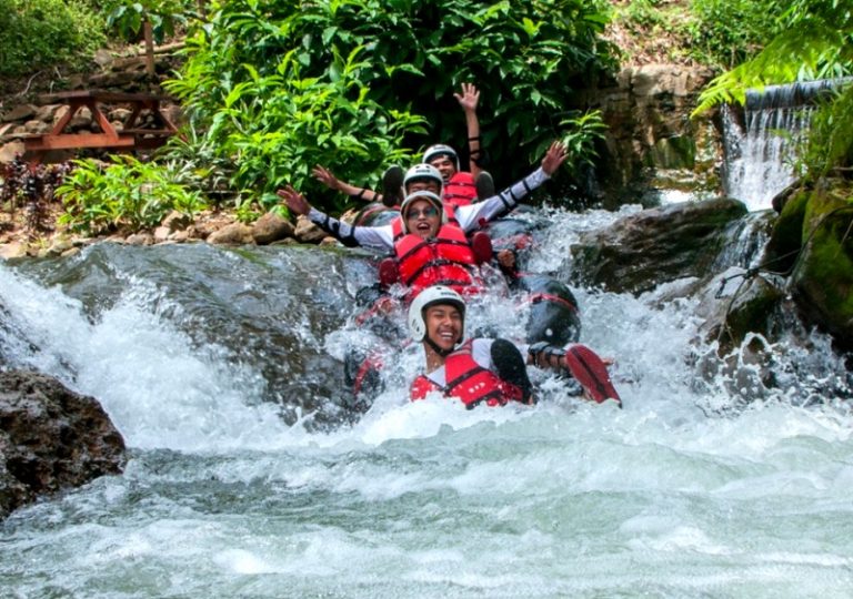 5 Rekomendasi Wisata Outdoor di Bandung Raya, Keren Habis
