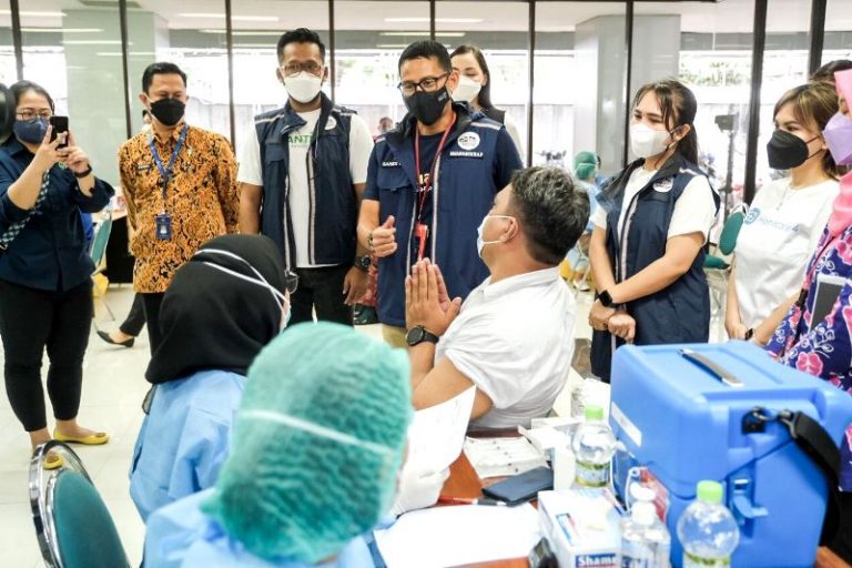 Kementerian Pariwisata Hadirkan Sentra Vaksin Booster di Gedung Film