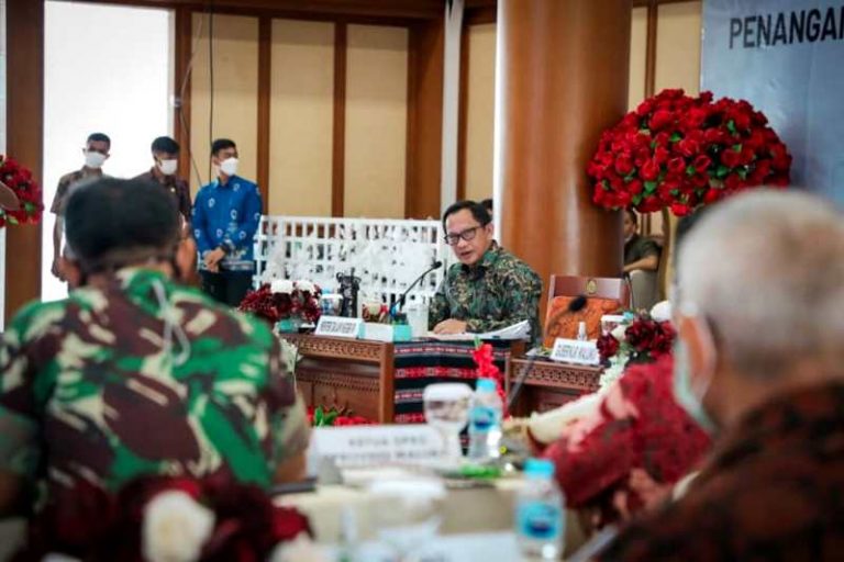 Mendagri Tito Karnavian Terbitkan Dua Inmendagri Sekaligus untuk PPKM Lanjutan