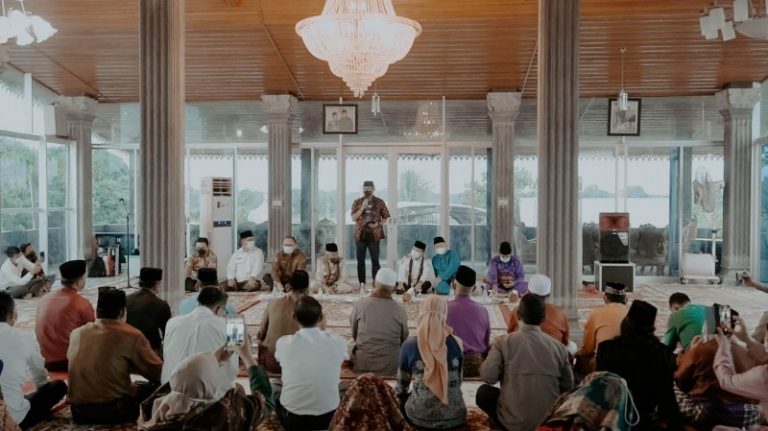 Kota Seberang Didorong Menjadi Wisata Religi, Sandiaga Urung Rembuk