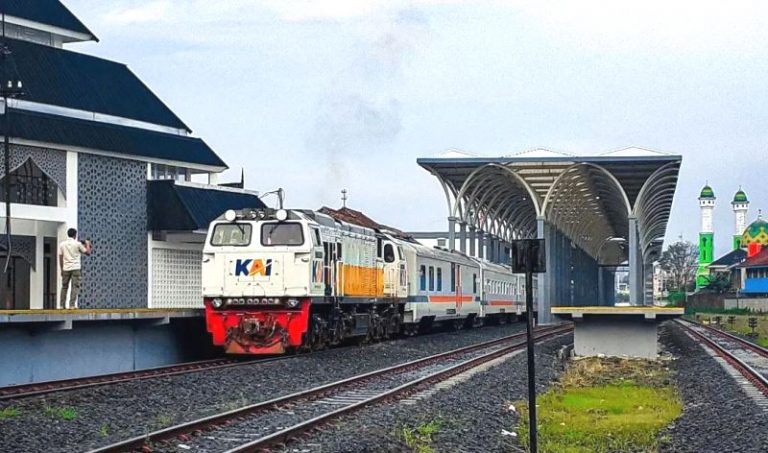 Harga Tiket Kereta Lebaran Terbaru Kereta Garut-Pasar Senin Sudah Bisa Dipesan