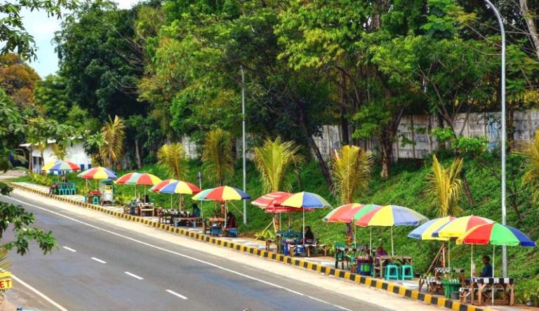 Kuliner Es Cincau Jalur Bandung-Cianjur Diberangus Satpol PP