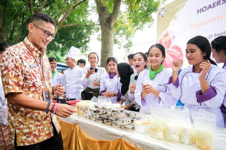 Industri Pariwisata Semakin Diminati, Bagaimana dengan Kaum Milenial