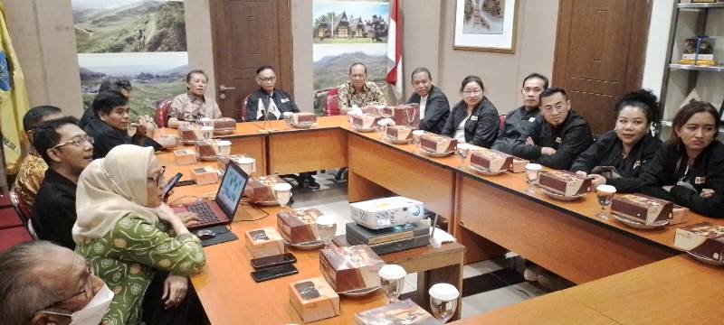 Pengurus PHRI DKI Jakarta Studi Banding ke PHRI Jabar, Herman Muchtar Berbagi Tips