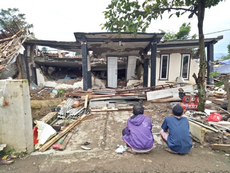 Dua Dapur Umum PHRI Jabar Berhasil Salurkan Ribuan Logistik Makanan Setiap Hari
