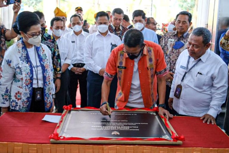 Menparekraf Resmikan Gedung Rektorat Politeknik Negeri Pariwisata Medan