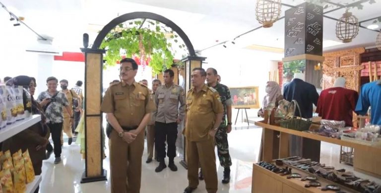 Mall UKM Kota Cirebon, Tawarkan Ragam Produk Unggulan, Apa Saja?