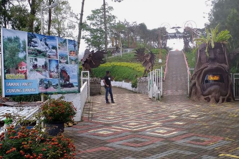 Taman Langit Gunung Banyak Ditetapkan Sebagai Shelter Tourism, Apa Itu?