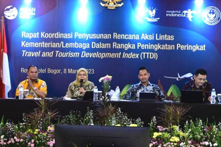 Kemenparekraf Perkuat Kolaborasi untuk Mengejar Peringkat TTDI