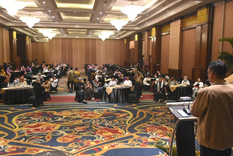 Pelaksanaan Safari Ramadhan PHRI di el Hotel Bandung, Terus Tumbuhkan Semangat Ibadah