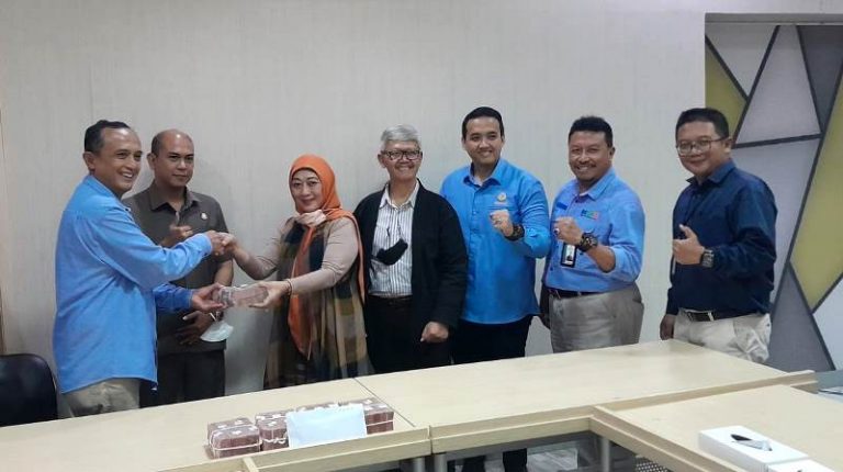 Disaksikan Kajari Subang, PT Sari Ater Raya ‘Ciater Spa’ Setor Pajak ke Bapenda Subang