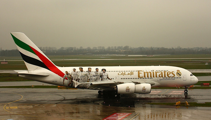 Maskapai penerbangan internasional Emirates Gandeng Kemenparekraf, Jalin Kerjasama Ini