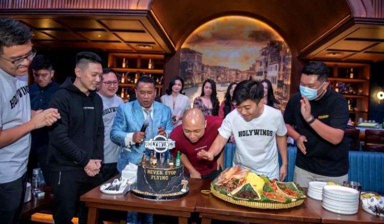 Bisnis Holywings Menghadapi Tantangan, Akankah Ganti Nama?