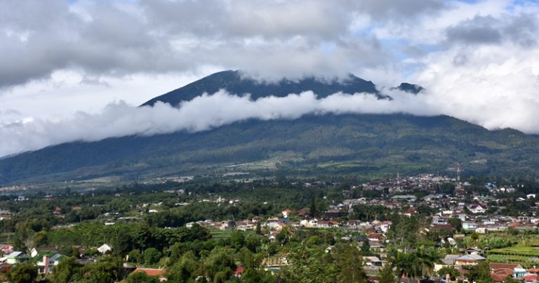 Kian Memikat! Cianjur, Surga Wisata Timur Tengah dan Asia