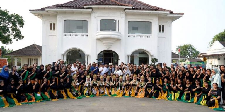 Tari Kandangan dari Jawa Barat Bakal Membahana di Istana Merdeka