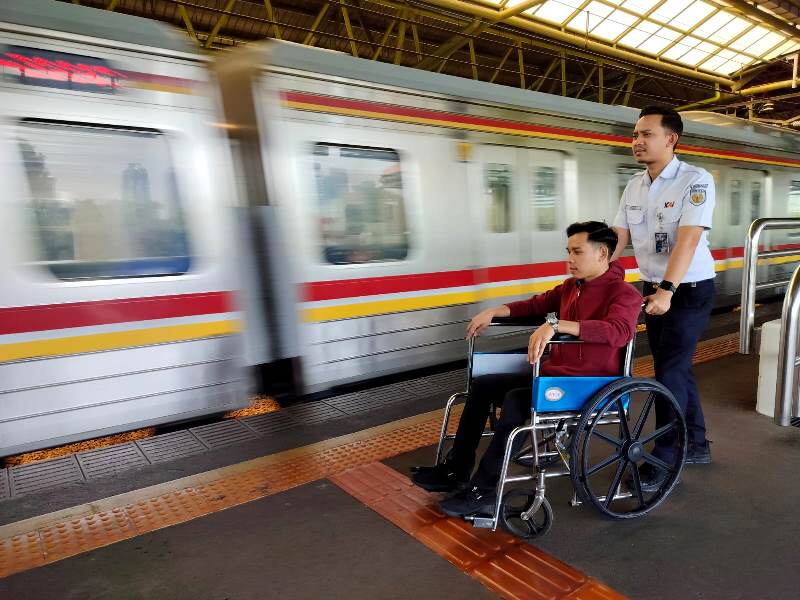 PT KAI Berikan Diskon 20 Persen untuk Penumpang Disabilitas, Perjalanan Kereta yang Lebih Inklusif