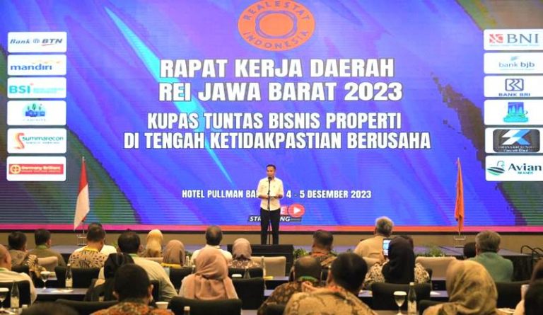 Penjabat Gubernur Bey Minta REI Membangun Properti jangan Malah Kebanjiran