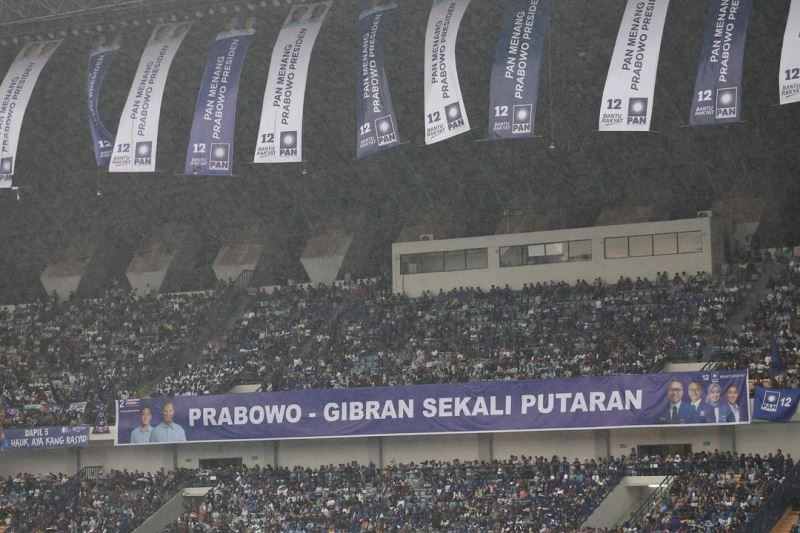Kampanye Prabowo-Gibran di GBLA Bandung Teriakan 'Satu Putaran'