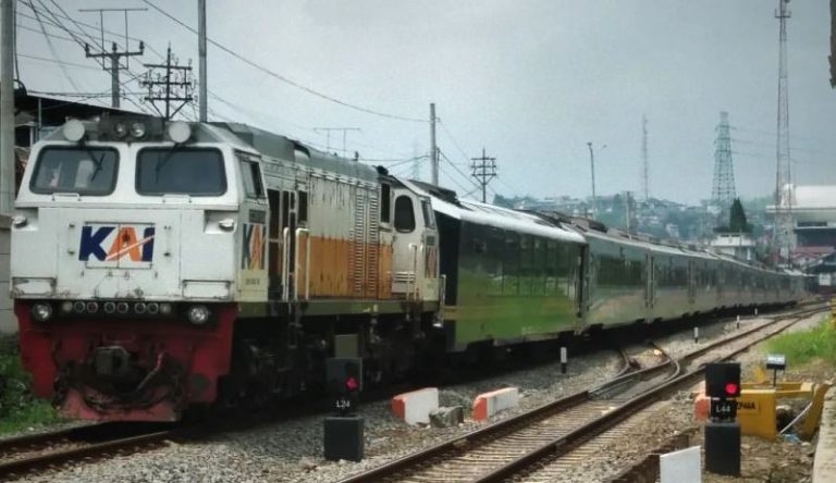 Pemda Jabar Terus Dorong Reaktivasi Jalur Kereta Api Banjar-Pangandaran