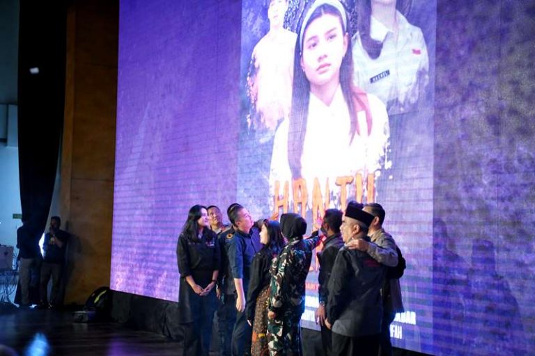Film Pendek Hantu di Sekolah, Dea Cs Bongkar Pungli Kepsek Supriyatna