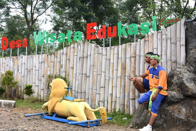 Mendorong Desa Wisata Cisaat Juara Anugerah Desa Wisata Indonesia 2024