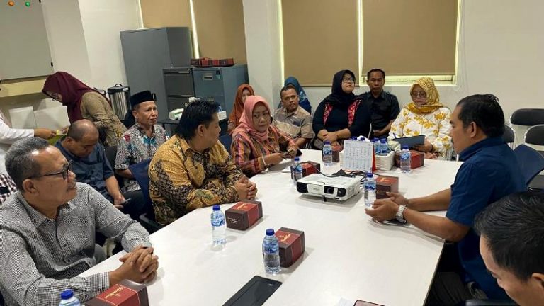 Komisi B DPRD Kebumen Kagum Terhadap Pengelolaan Pasar Baru Trade Center Bandung
