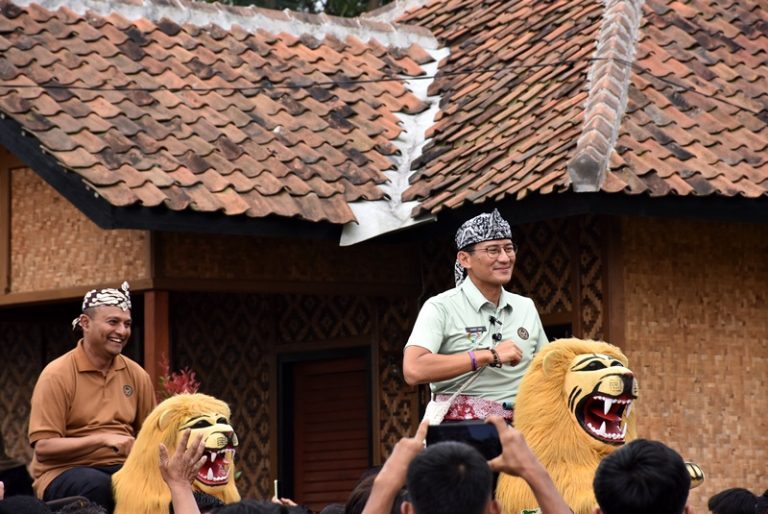 Menteri Pariwisata Sandiaga Rekomendasikan Desa Wisata Cisaat untuk Wisatawan