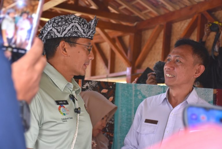 Menteri Pariwisata Sandiaga Sebut Sari Ater Jambore Run 2024 Penuh Petualangan