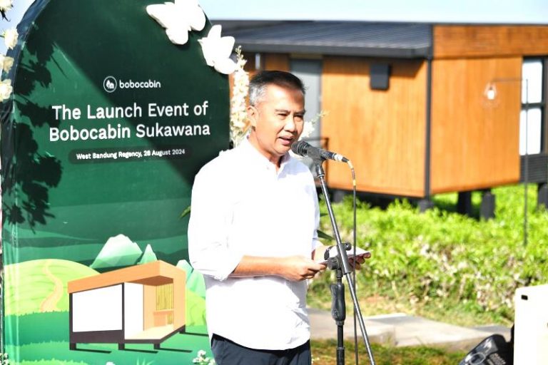 Pj Gubernur Bey Machmudin Tantang Bobocabin Buka Wisata di Kabupaten Kuningan