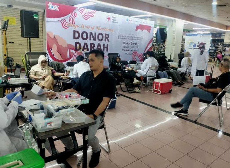 Semarakkan Peringatan HUT RI ke-79 Pasar Baru Bandung Gelar “Donor Darah Kemerdekaan”