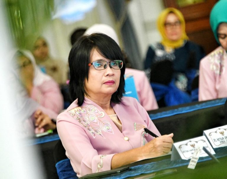 Dekranasda Harus Inovatif dengan Menggabungkan Tradisional – Modern