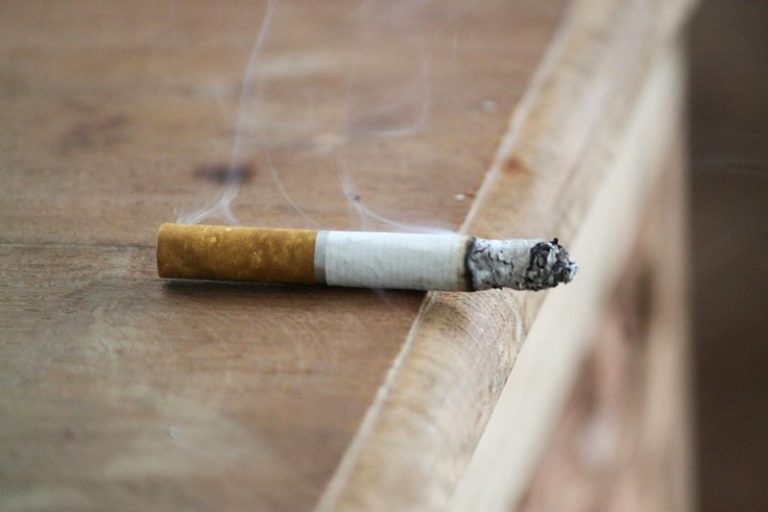 INDEF Perkirakan Negara akan Rugi Rp 182 Triliun Akibat Kemasan Rokok Ini