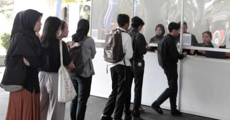 Perilaku Generasi Z, Katanya Kreatif, Lamar Kerjaan Minta Bantuan Orangtua