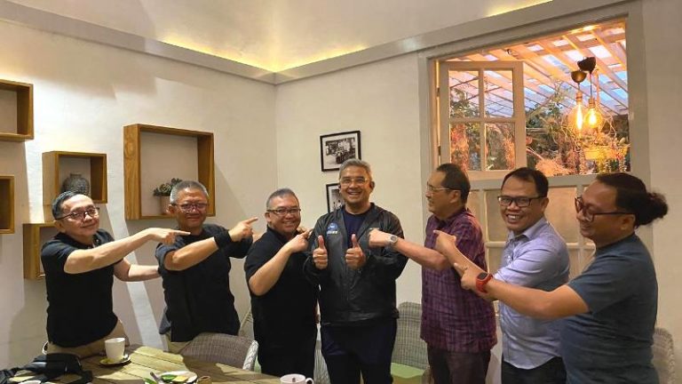 Muhammad Farhan Siap Tata Kembali Alun-Alun Tegalega untuk Warga Bandung