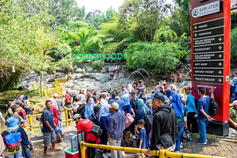 Dishub Jabar Mencatat Ada 90 Ribu Lebih Pergerakan Wisatawan ke Tempat Wisata