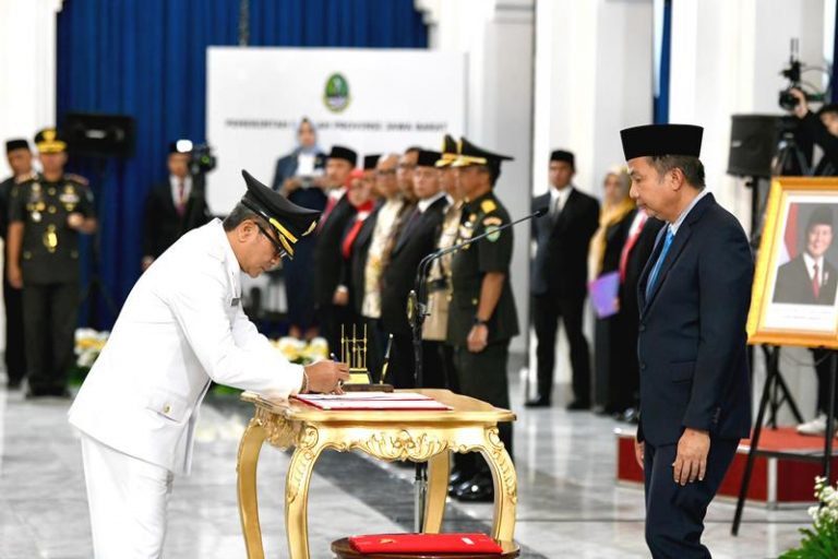 Kali Ini Benny Bachtiar Jadi Pj Wali Kota Cimahi, Pesan Bey Tangani Pengelolaan Sampah Bandung Ray