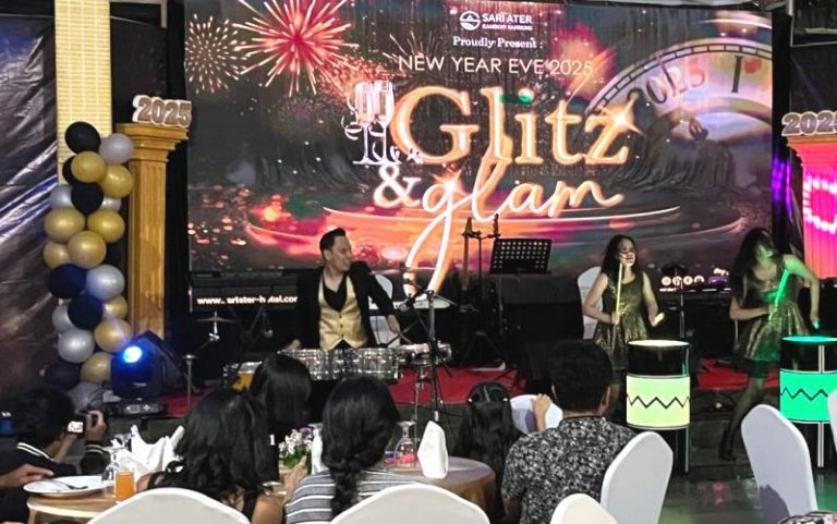 Penampilan Musik Perkusi Meriahkan Malam Pergantian Tahun di Sari Ater Kamboti Hotel Bandung