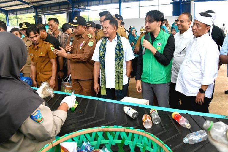 Mendagri Tito Karnavian Apresiasi Warga Desa Wantilan Subang, Soal Inovasi Pengolahan Sampah