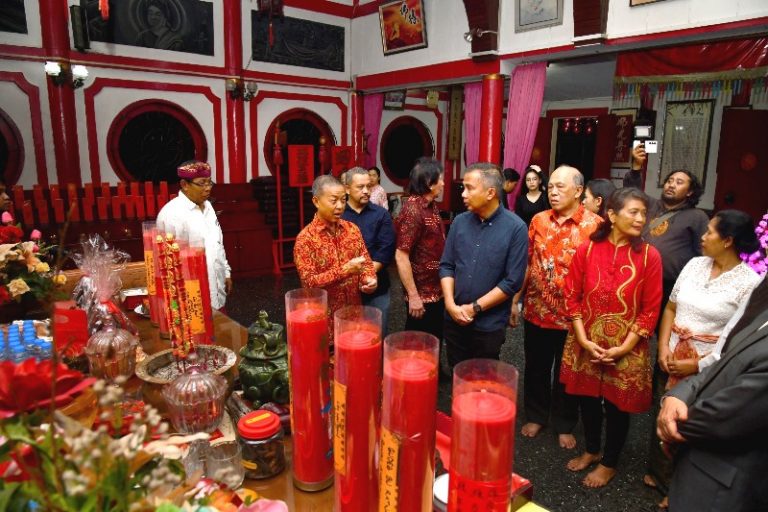 Forkopimda Jabar Pastikan Keamanan Wihara di Bandung dalam Perayaan Imlek 2025
