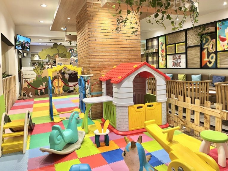 Suasana Ceria di Kids Playground el Hotel Bandung, Fasilitas Favorit Keluarga Saat Liburan