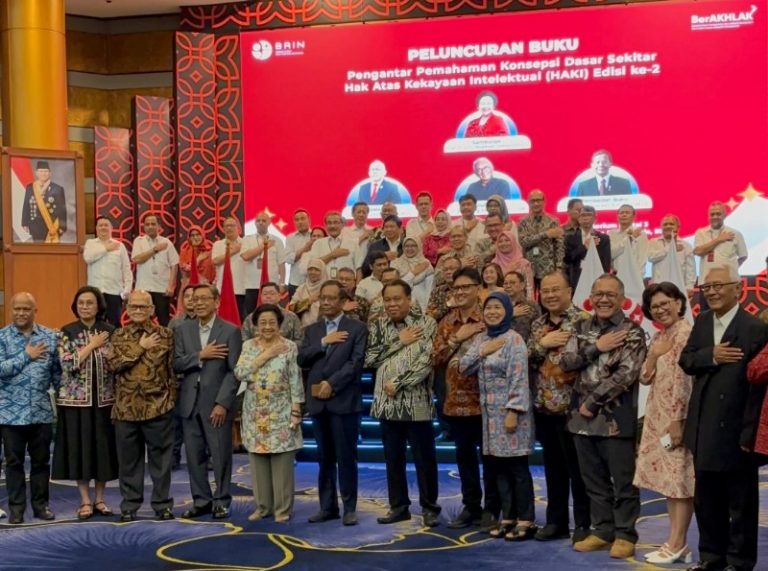 Henry Husada Hadiri Peluncuran Buku Bambang Kesowo di BRIN, Bertemu Megawati Soekarnoputri