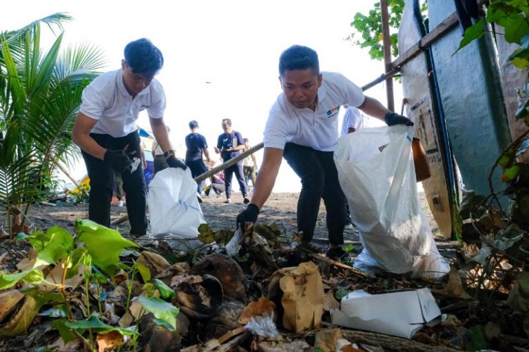 Gerakan Wisata Bersih, Upaya Memecah Konsentrasi Turis di Bali Selatan