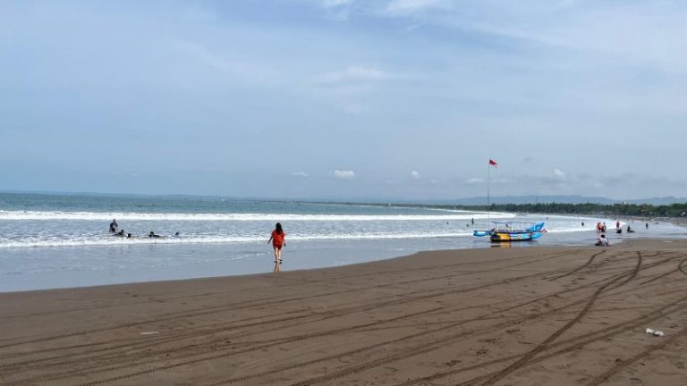 Ketua PHRI Pangandaran Agus Mulyana Desak Pemerintah Perbaiki Sistem Pintu Masuk Kawasan Pantai
