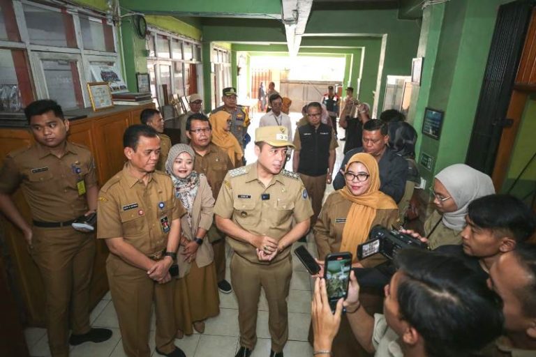 Wakil Wali Kota Bandung Erwin, Study Tur Atur-atur Saja